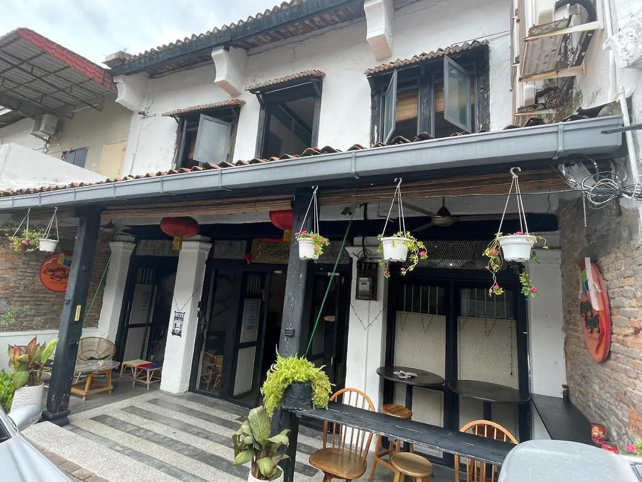 **  Layang Layang Guest House Melaka Malaysia